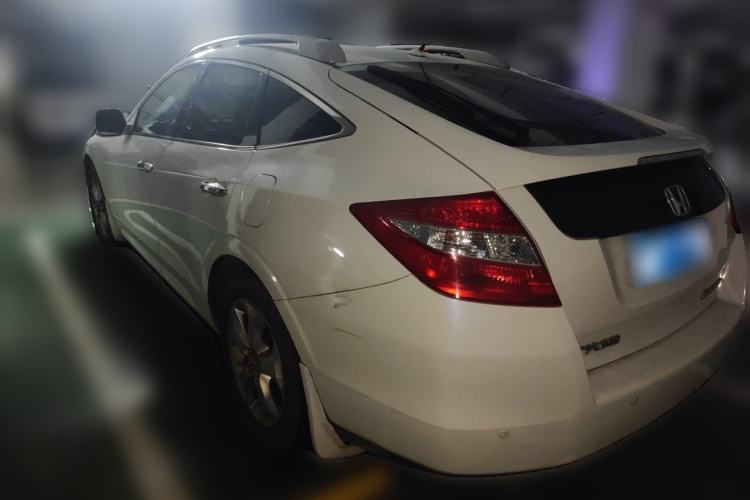 Used Honda Crosstour 2012 2.4L Luxury Edition Rear Left 45 Deg