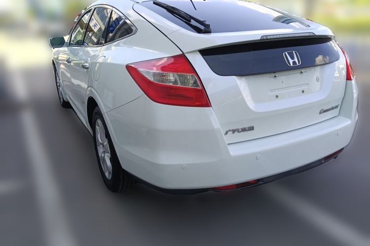 Used Honda Crosstour 2012 2.4L Luxury Edition Rear Left 45 Deg