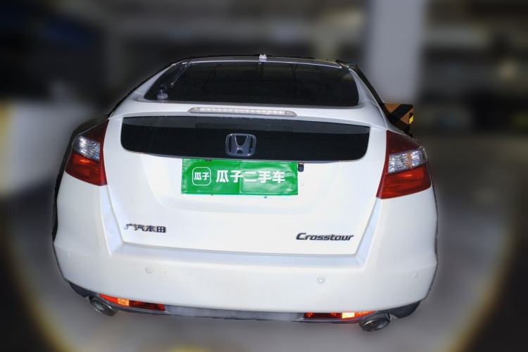 Used Honda Crosstour 2012 2.4L Luxury Edition Rear