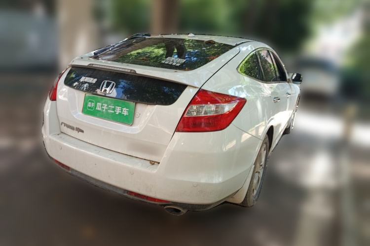 Used Honda Crosstour 2012 2.4L Luxury Edition Rear Right 45 Deg