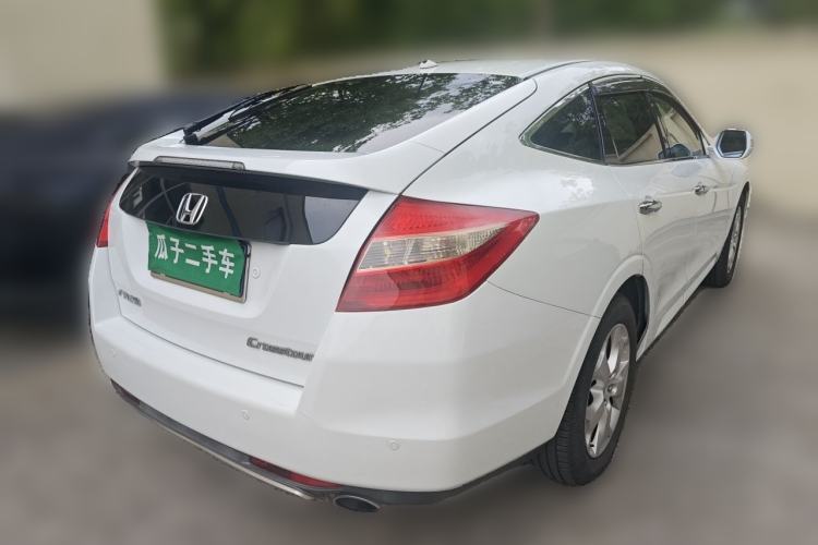 Used Honda Crosstour 2012 2.4L Luxury Edition Rear Right 45 Deg