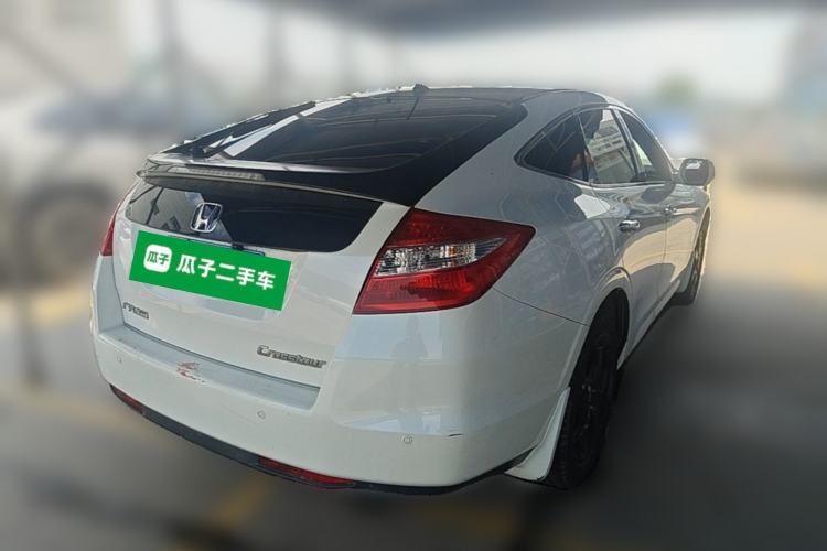 Used Honda Crosstour 2012 2.4L Luxury Edition Rear Right 45 Deg