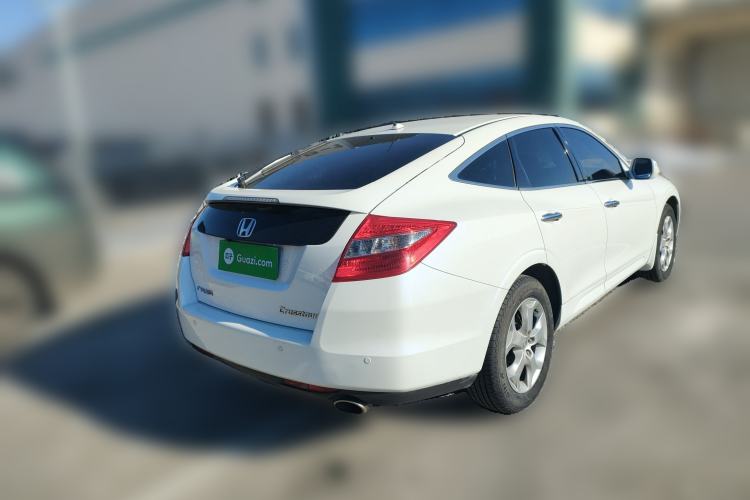 Used Honda Crosstour 2012 2.4L Luxury Edition Rear Right 45 Deg