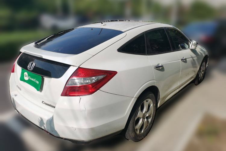Used Honda Crosstour 2012 2.4L Luxury Edition Rear Right 45 Deg