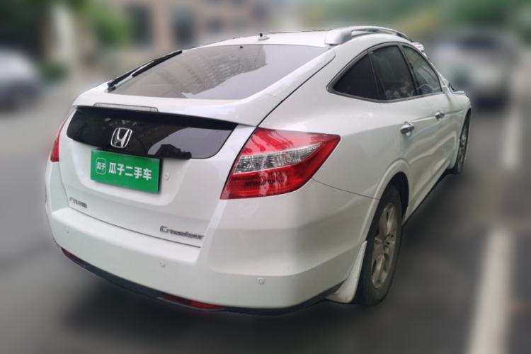 Used Honda Crosstour 2012 2.4L Luxury Edition Rear Right 45 Deg