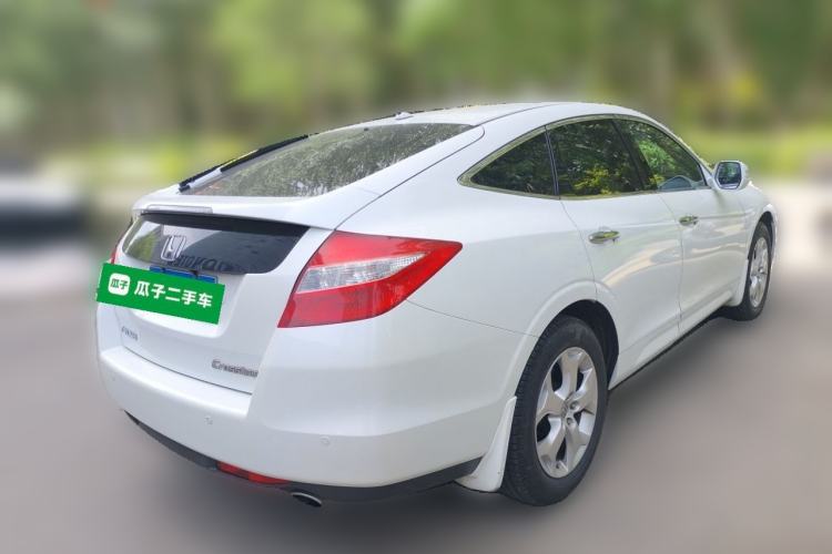Used Honda Crosstour 2012 2.4L Prestige Edition Rear Right 45 Deg