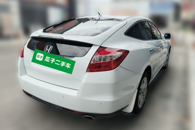 Used Honda Crosstour 2012 2.4L Luxury Edition Rear Right 45 Deg