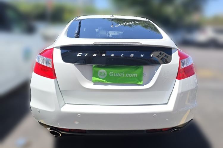 Used Honda Crosstour 2012 2.4L Luxury Edition Rear