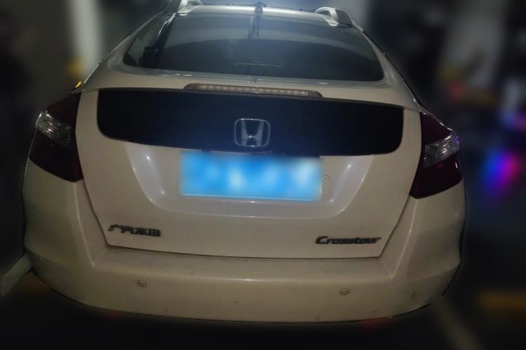Used Honda Crosstour 2012 2.4L Luxury Edition Rear