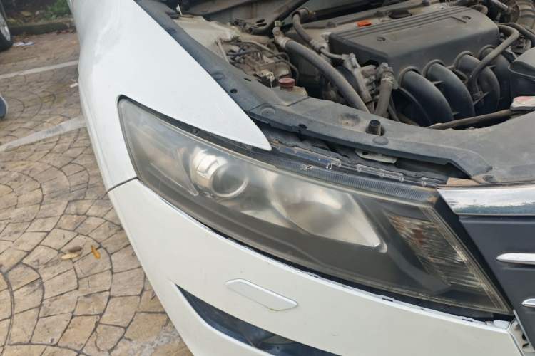 Used Honda Crosstour 2012 2.4L Prestige Edition Right Front Headlight