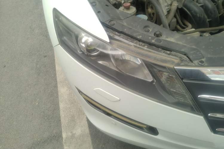 Used Honda Crosstour 2012 2.4L Luxury Edition Right Front Headlight
