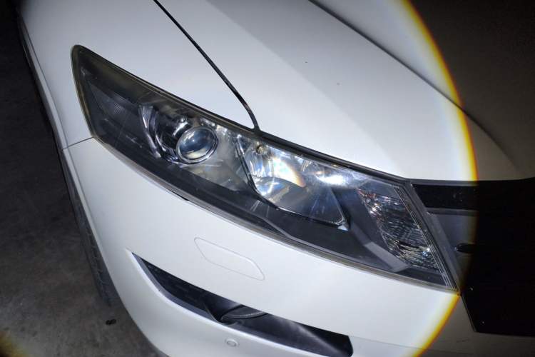 Used Honda Crosstour 2012 2.4L Luxury Edition Right Front Headlight