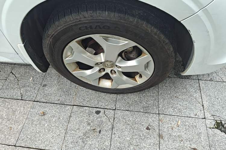 Used Honda Crosstour 2012 2.4L Luxury Edition Right Front Wheel Hub