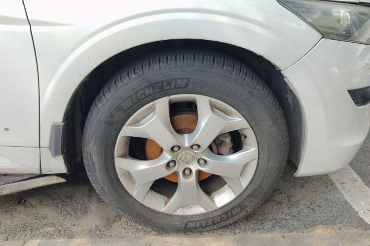 Used Honda Crosstour 2012 2.4L Luxury Edition Right Front Wheel Hub