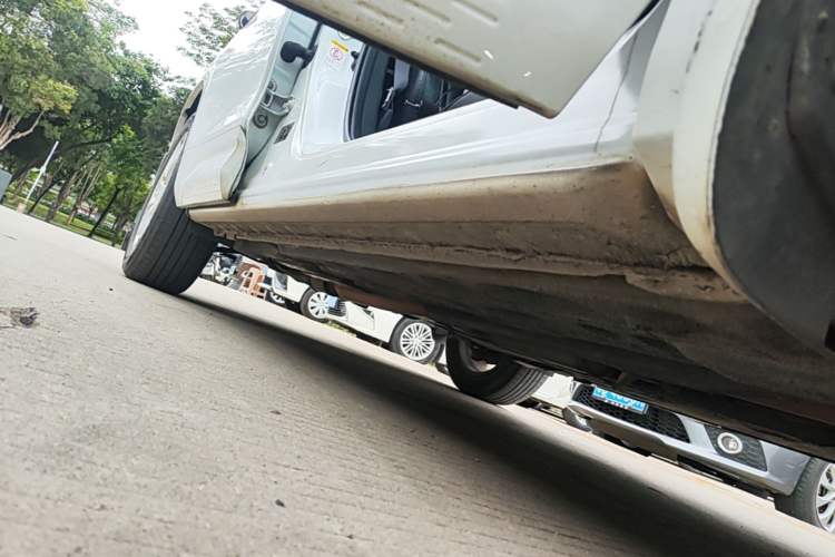 Used Honda Crosstour 2012 2.4L Luxury Edition Right Side Sill