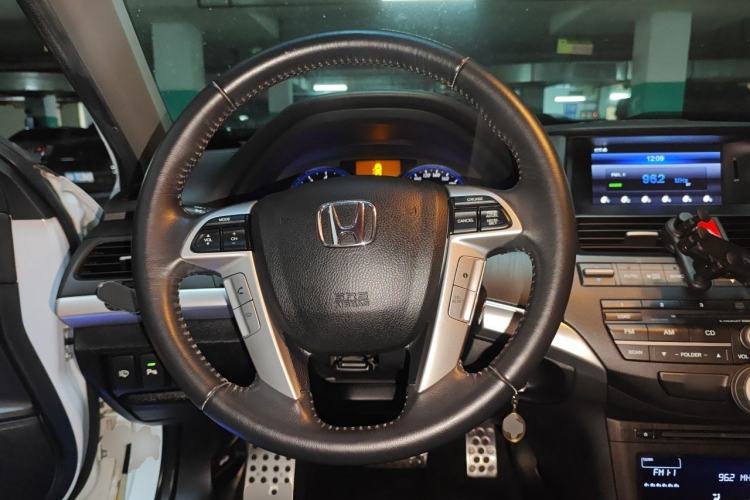 Used Honda Crosstour 2012 2.4L Luxury Edition Steering Wheel