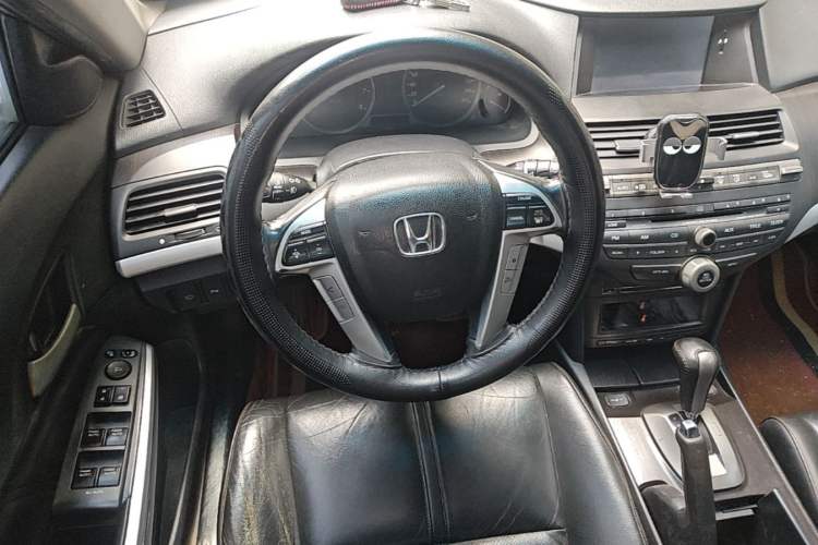 Used Honda Crosstour 2012 2.4L Luxury Edition Steering Wheel