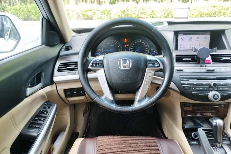 Used Honda Crosstour 2012 2.4L Prestige Edition Steering Wheel