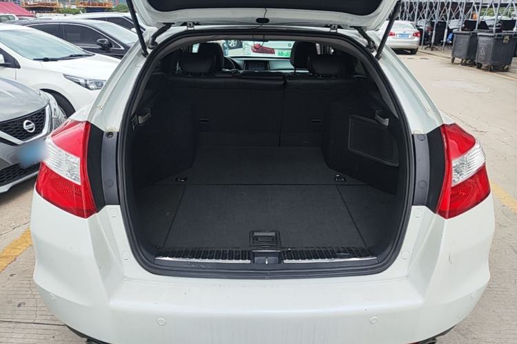 Used Honda Crosstour 2012 2.4L Luxury Edition Trunk