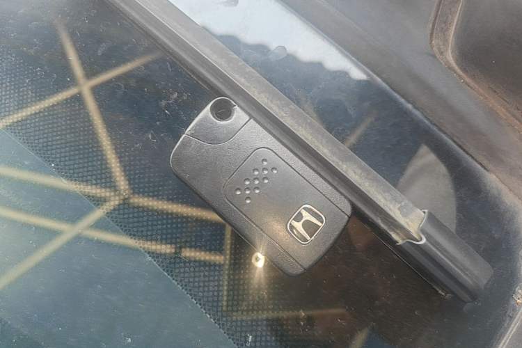 Used Honda Crosstour 2012 2.4L Luxury Edition Vehicle Key