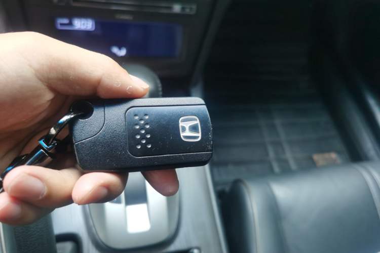 Used Honda Crosstour 2012 2.4L Luxury Edition Vehicle Key