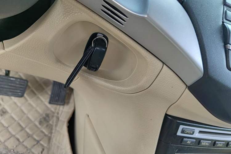Used Honda Crosstour 2012 2.4L Luxury Edition Vehicle Key