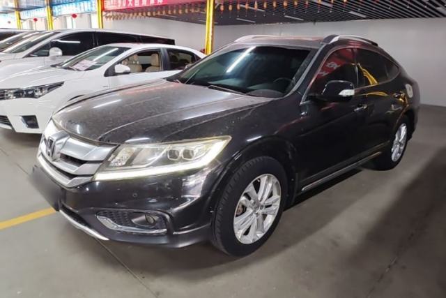 Used Honda Crosstour 2014 2.4L Luxury Edition