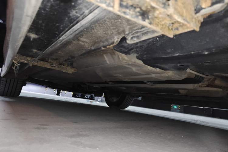 Used Honda Crosstour 2014 2.4L Luxury Edition Chassis Rear Left