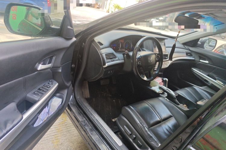 Used Honda Crosstour 2014 2.4L Luxury Edition Driver Seat