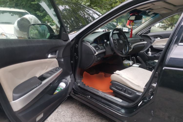 Used Honda Crosstour 2014 2.4L Luxury Edition Driver Seat