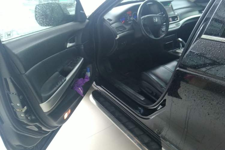 Used Honda Crosstour 2014 2.4L Luxury Edition Driver Seat