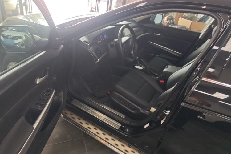 Used Honda Crosstour 2014 2.4L Luxury Edition Driver Seat