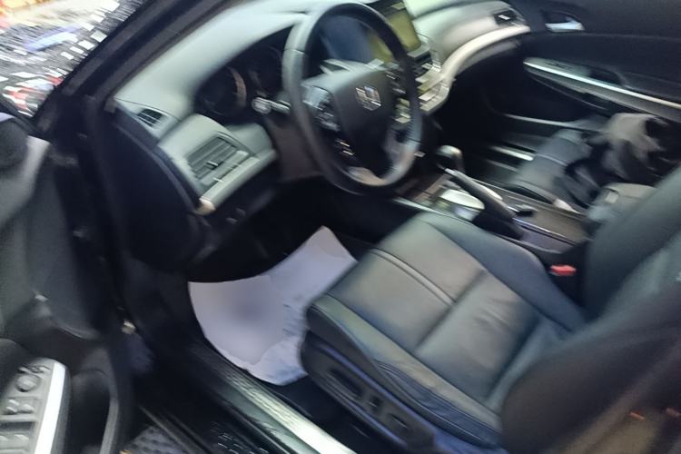 Used Honda Crosstour 2014 2.4L Luxury Edition Driver Seat