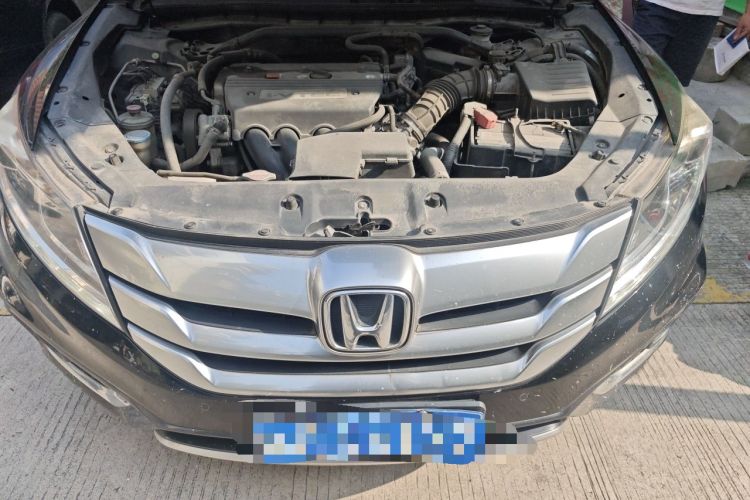Used Honda Crosstour 2014 2.4L Luxury Edition Engine Bay