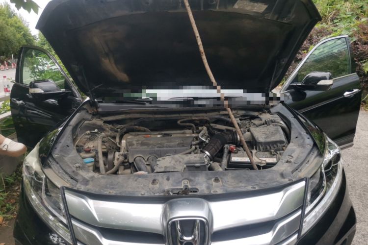 Used Honda Crosstour 2014 2.4L Luxury Edition Engine Bay