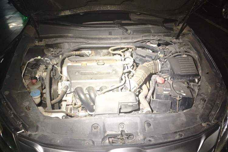 Used Honda Crosstour 2014 2.4L Luxury Edition Engine Bay