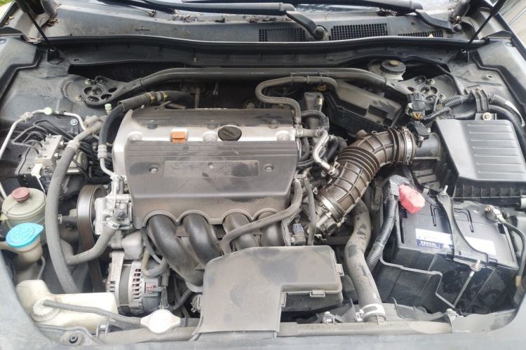 Used Honda Crosstour 2014 2.4L Luxury Edition Engine Bay
