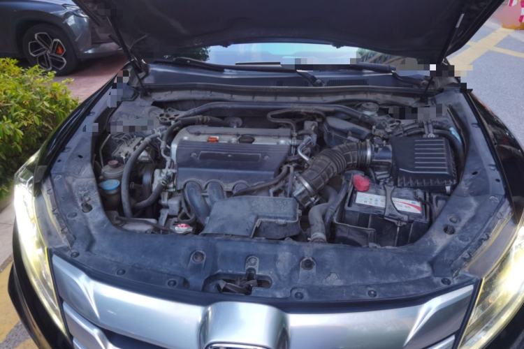 Used Honda Crosstour 2014 2.4L Luxury Edition Engine Bay