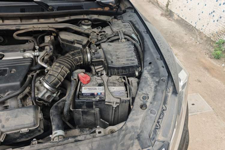Used Honda Crosstour 2014 2.4L Luxury Edition Engine Bay Left