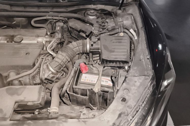 Used Honda Crosstour 2014 2.4L Luxury Edition Engine Bay Left