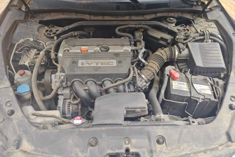 Used Honda Crosstour 2014 2.4L Luxury Edition Engine Bay
