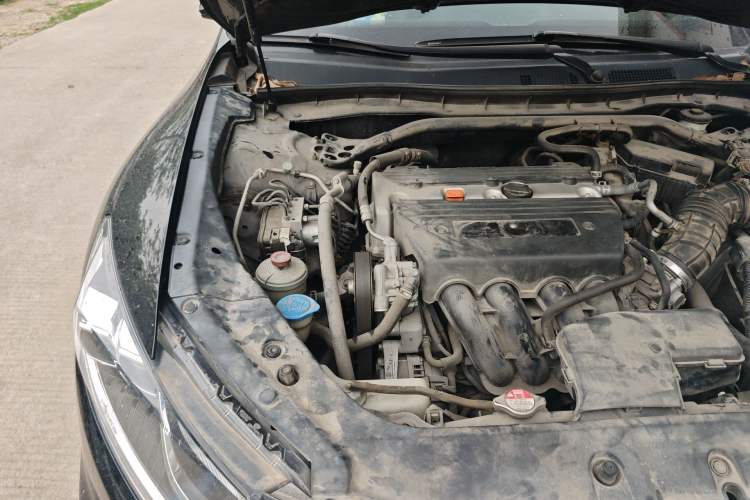 Used Honda Crosstour 2014 2.4L Luxury Edition Engine Bay Right