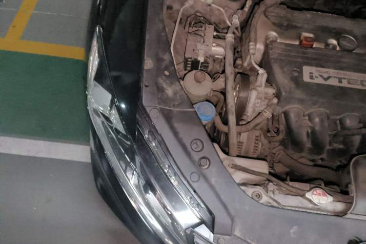 Used Honda Crosstour 2014 2.4L Luxury Edition Engine Bay Right