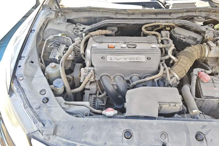 Used Honda Crosstour 2014 2.4L Luxury Edition Engine Bay Right
