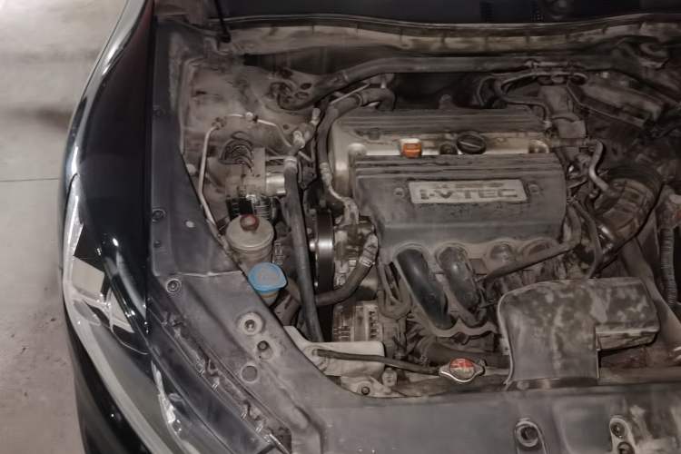 Used Honda Crosstour 2014 2.4L Luxury Edition Engine Bay Right