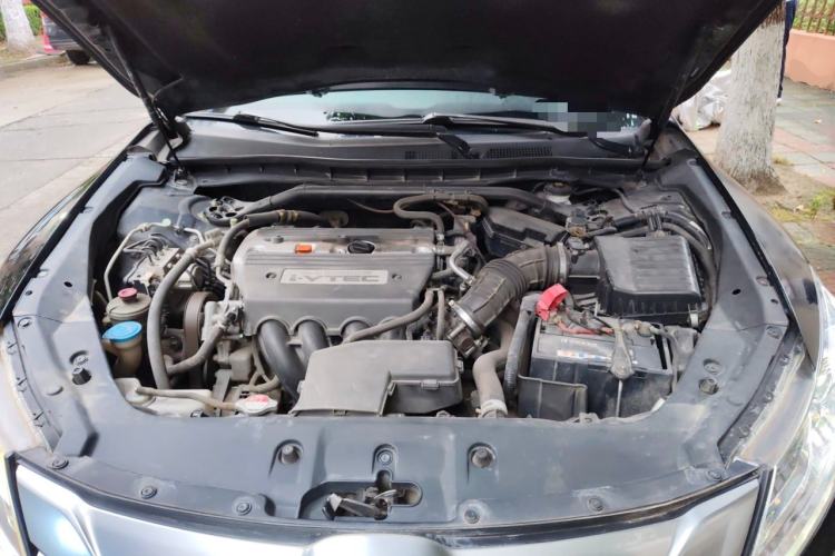 Used Honda Crosstour 2014 2.4L Luxury Edition Engine Bay