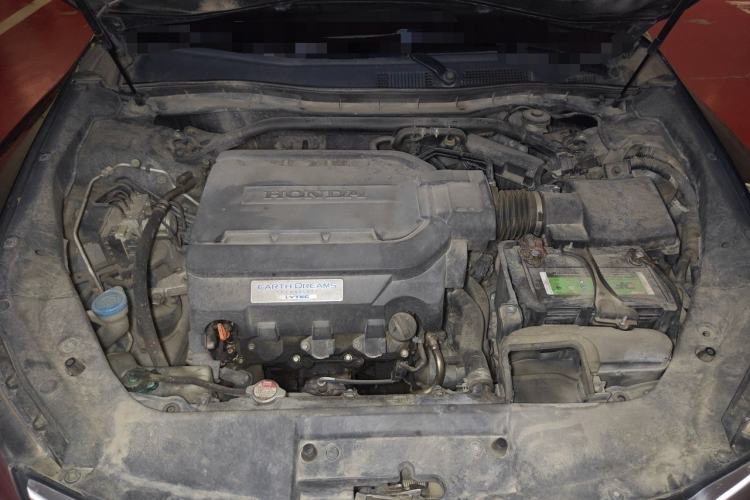 Used Honda Crosstour 2014 3.0L AWD Prestige Navigation Edition Engine Bay