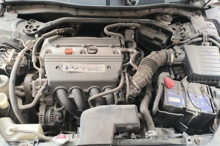 Used Honda Crosstour 2014 2.4L Luxury Edition Engine Bay