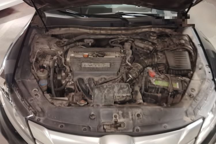 Used Honda Crosstour 2014 2.4L Luxury Edition Engine Bay