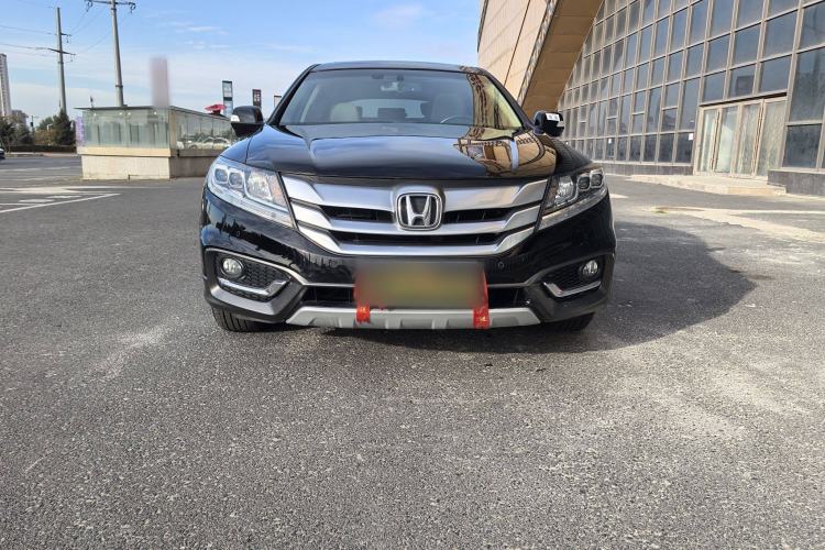 Used Honda Crosstour 2014 2.4L Luxury Edition Exterior 2